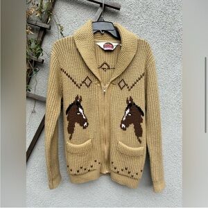 Vintage Miller Mixed Blend Horse zip
Cardigan Size XL rodeo western country 70’s